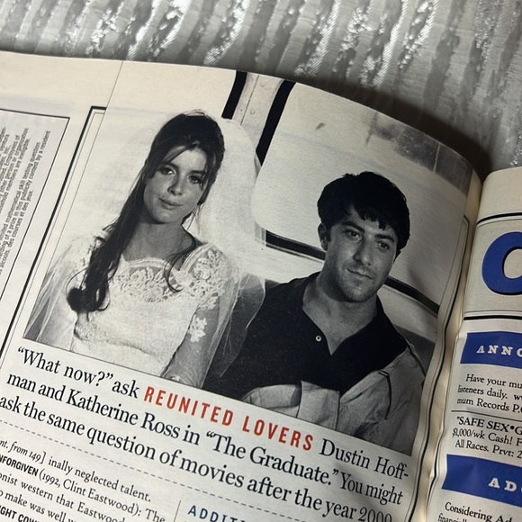 MILLENNIUM SPECIAL ROLLING STONE MAGAZINE THE PARTY 2000 DEC 1999 ISSUE 830/831 - Picture 15 of 17